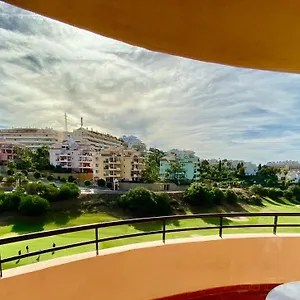 Modern And Stylish Seeview And Golfview Apartamento